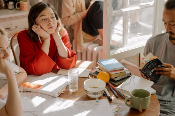 Alevel課程有必要脫產(chǎn)嗎？Alevel脫產(chǎn)常見(jiàn)問(wèn)題一覽~附Alevel脫產(chǎn)輔導(dǎo)
